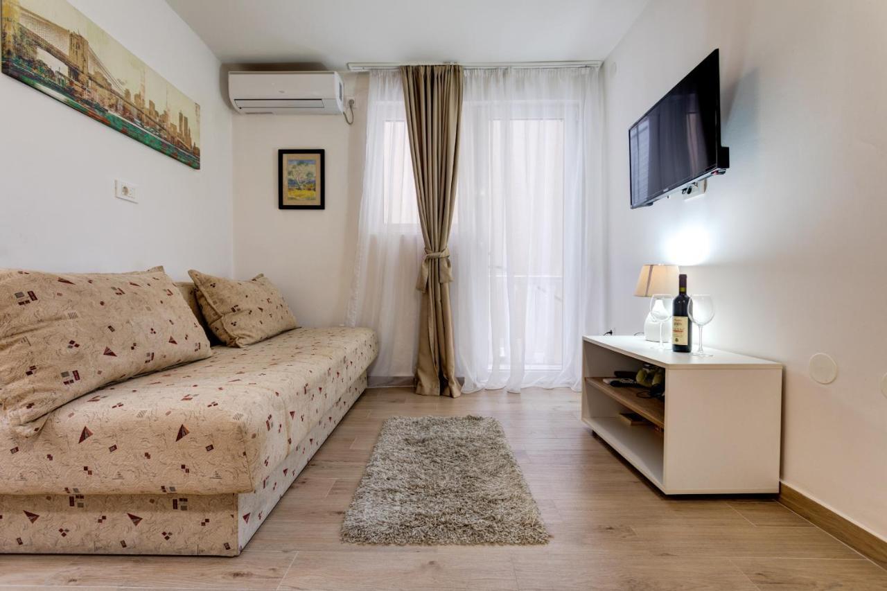 Sun Apartments Marija Budva Luaran gambar