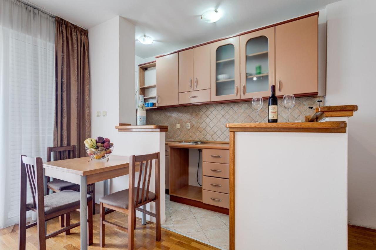 Sun Apartments Marija Budva Luaran gambar