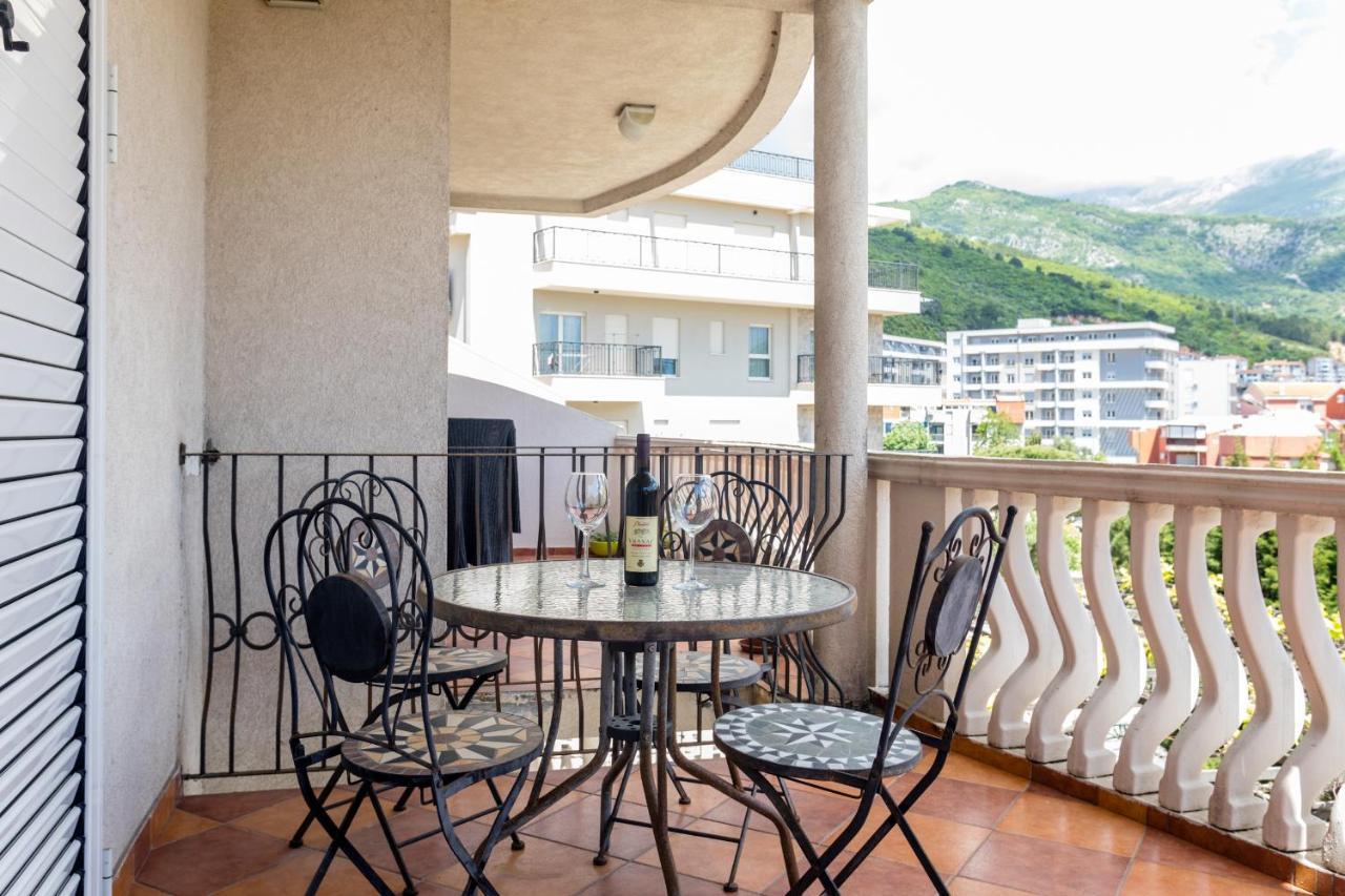 Sun Apartments Marija Budva Luaran gambar