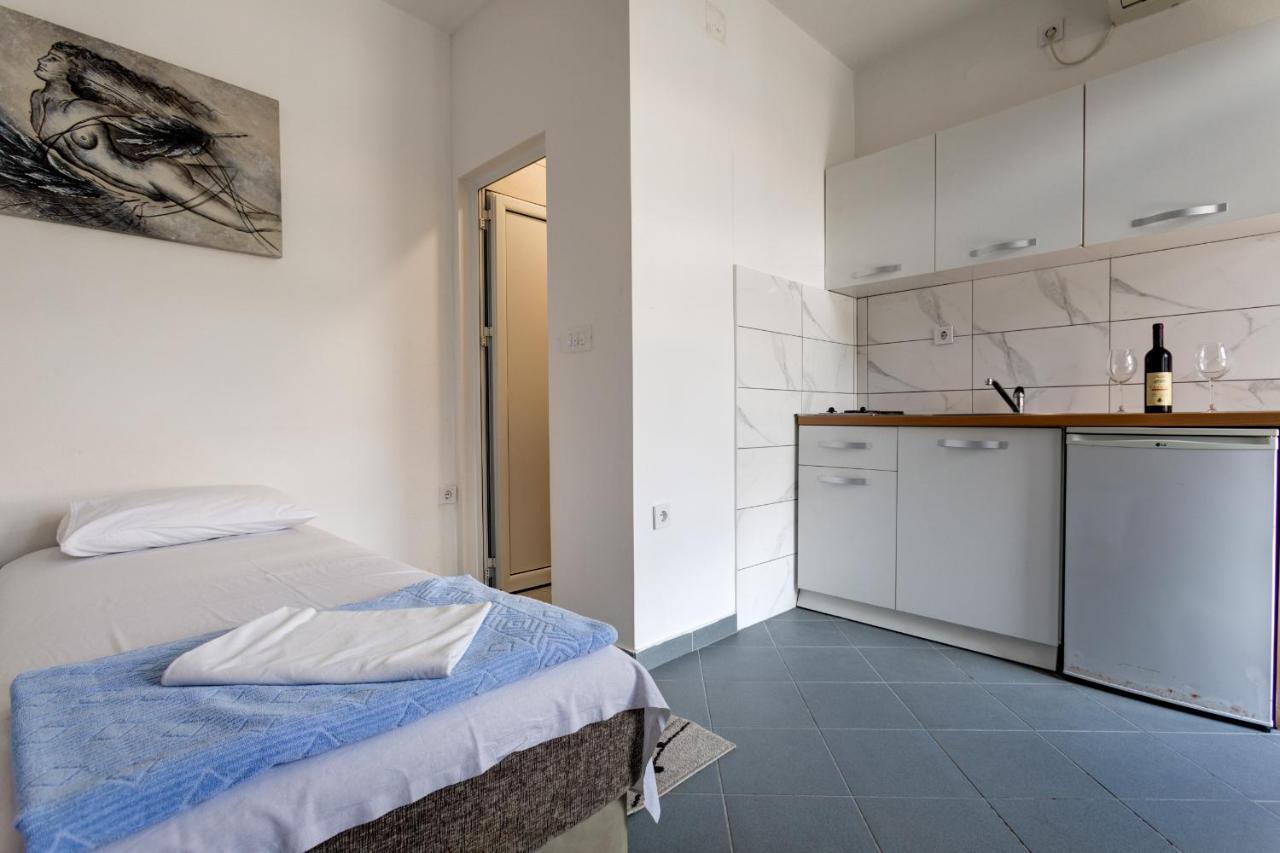 Sun Apartments Marija Budva Luaran gambar